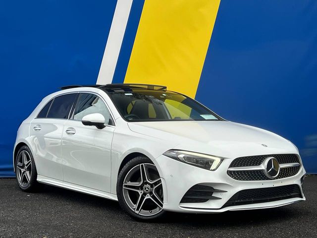 Image for 2020 Mercedes-Benz A Class A200d AMG-LINE PREMIUM PLUS AUTO ** HUGE SPEC ** // PANORAMIC SUNROOF // VIRTUAL COCKPIT // HUGE SPEC LEATHER AMG INTERIOR 
