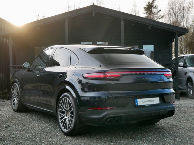 Image for 2023 Porsche Cayenne E-Hybrid Coupe Platinum Edition, BOSE, AIR SUSPENSION, HUD, ACC, GLASS ROOF, HEATED STEERING WHEEL