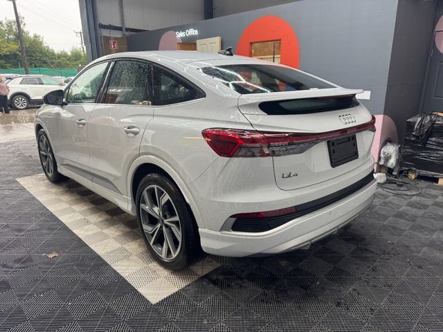 Image for 2025 Audi Q4 e-tron 2025 AUDI Q4 SPORTBACK E-TRON AUTOMATIC / CRUISE CONTROL / 360 CAMERA / ELECTRIC MEMORY & HEATED SEATS / PADDLE SHIFTERS / AMBIENT LIGHTS / APPLE CARPLAY AND MORE