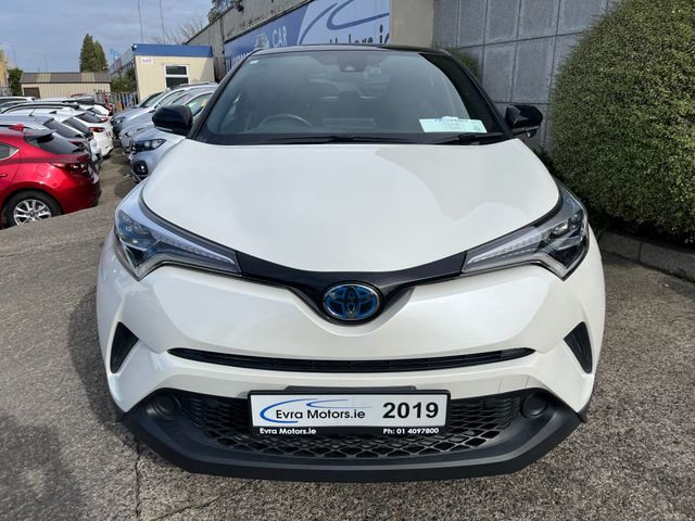 Image for 2019 Toyota C-HR S HYBRID AUTOMATIC 1.8 PETROL //REVERSE CAMERA//KEYLESS ENTRY// 