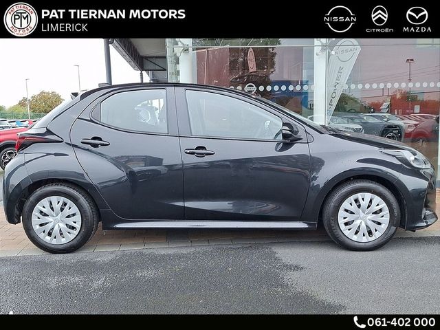 Image for 2024 Mazda Mazda2 PURE 1.5P - *HYBRID AUTO*