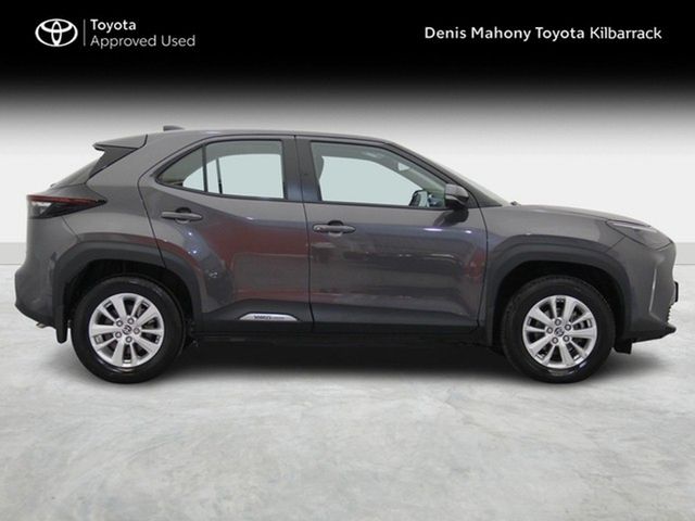 Image for 2024 Toyota Yaris Cross Luna