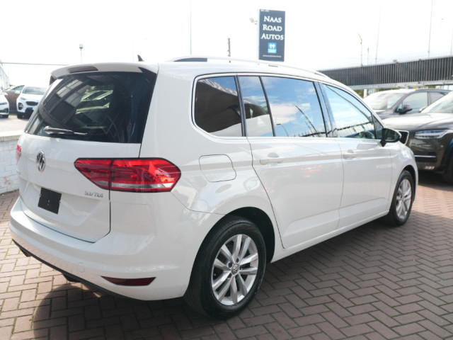 Image for 2018 Volkswagen Touran 2018 VOLKWAGEN TOURAN 7 SEATER TDI