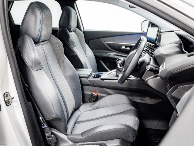 Image for 2021 Peugeot 3008 Allure 1.5 Diesel 130HP