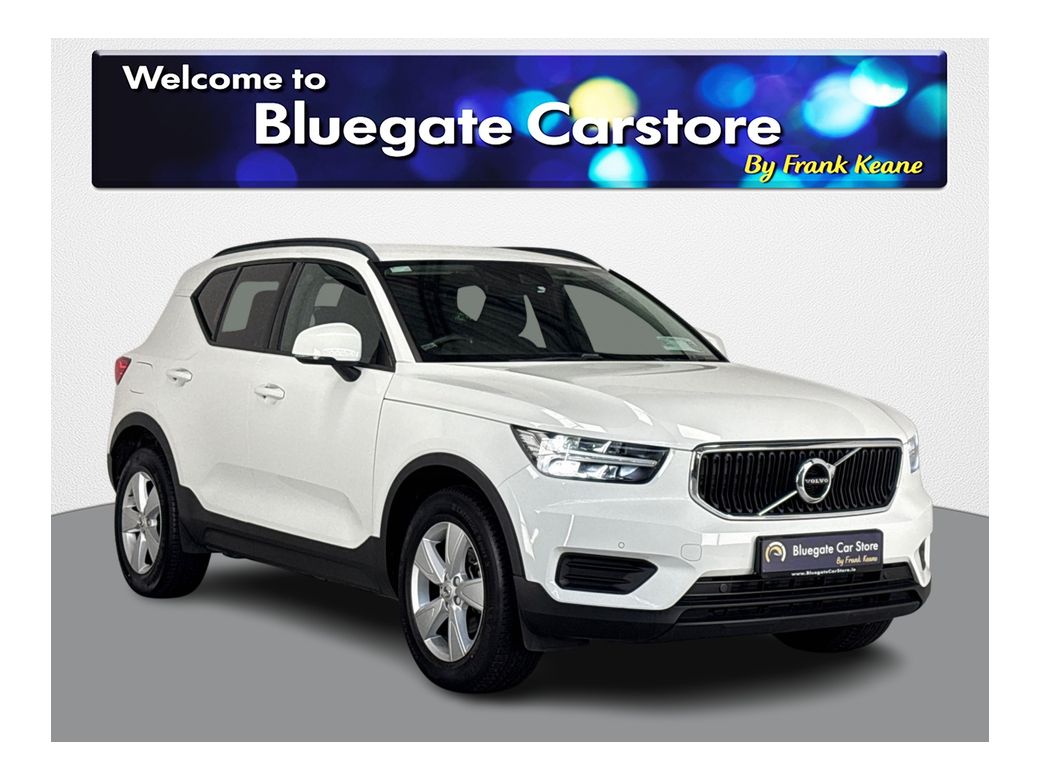 Image for 2020 Volvo XC40 T3**DIGITAL DASH**TOUCH SCREEN MEDIA DISPLAY**PARKING SENSORS**BLUETOOTH**KEYLESS START**FULL CLOTH INTERIOR**ELECTRIC HANDBRAKE**ISOFIX**FINANCE AVAILABLE**