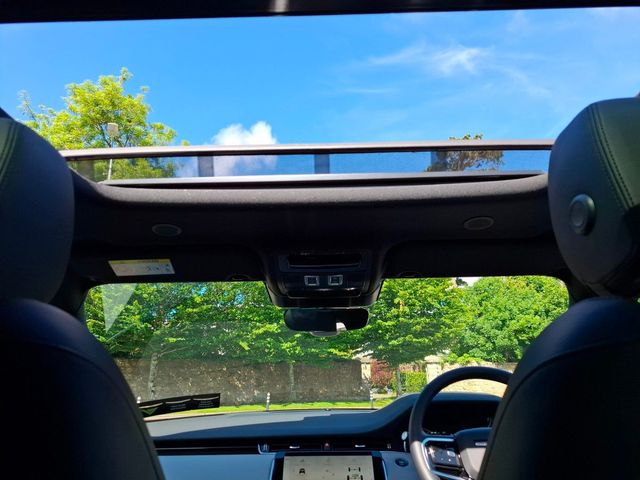 Image for 2023 Land Rover Range Rover Evoque SUNROOF P300E EDITION 4WD 20" WHEELS 