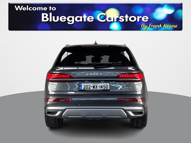 Image for 2020 Audi Q7 3.0 S LINE 55 E QUATTRO**FRONT HEATED ELECTRIC MEMORY SEATS**BLACK LEATHER INTERIOR**ELECTRIC TAILGATE**TOUCH SCREEN CLIMATE CONTROL**REVERSE CAMERA**PARKING SENSORS**APPLE CARPLAY**FINANCE AVAILABLE*