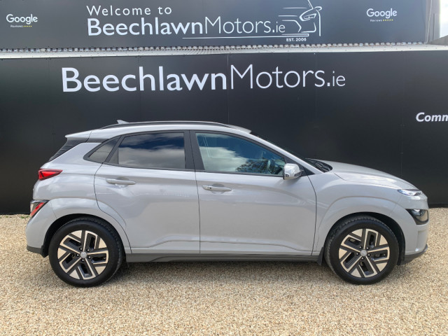 Image for 2022 Hyundai Kona EV 64KWH PREMIUM AUTO // VERY LOW MILEAGE // STUNNING CONDITION // ONE OWNER // FANTASTIC SPECIFICATION // 450 KM'S APPROX. RANGE // 