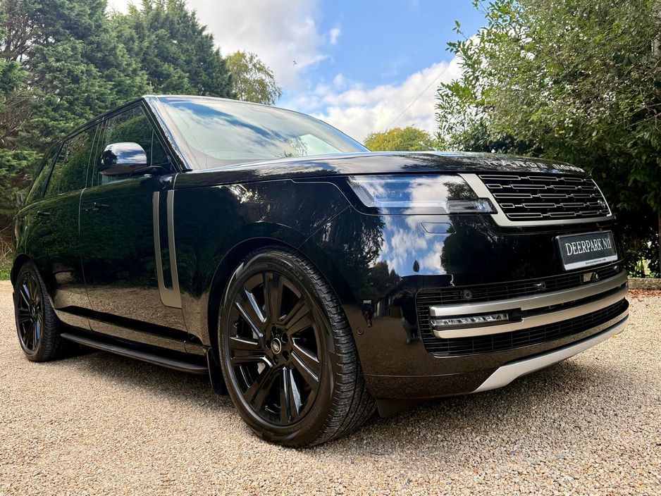 Image for 2025 Land Rover Range Rover HSE P460 