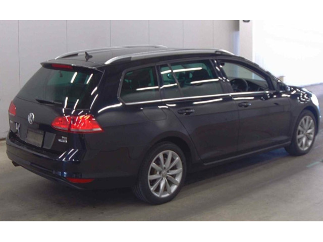 Image for 2017 Volkswagen Golf 1.2 Estate Petrol Auto