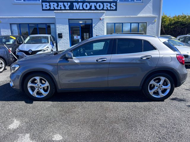 Image for 2019 Mercedes-Benz GLA Class 2019 MERCEDES GLA 220 PETROL PREMIUM 4 MATIC 4WD AUTO