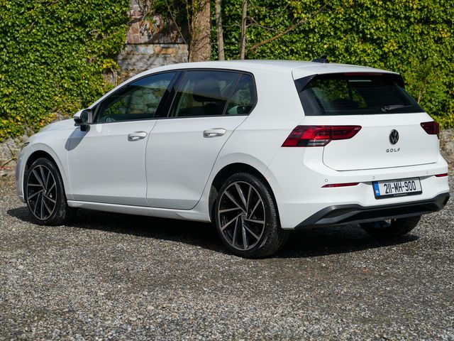 Image for 2021 Volkswagen Golf Life 1.0 TSI 110HP 5DR