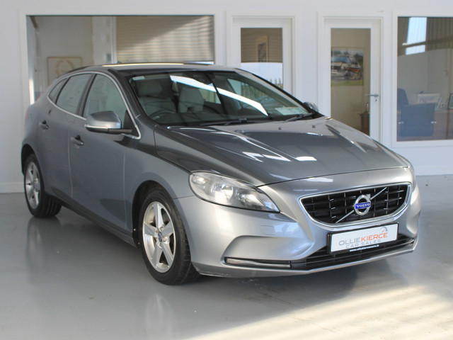 Image for 2016 Volvo V40 D2 SE ED 5DR