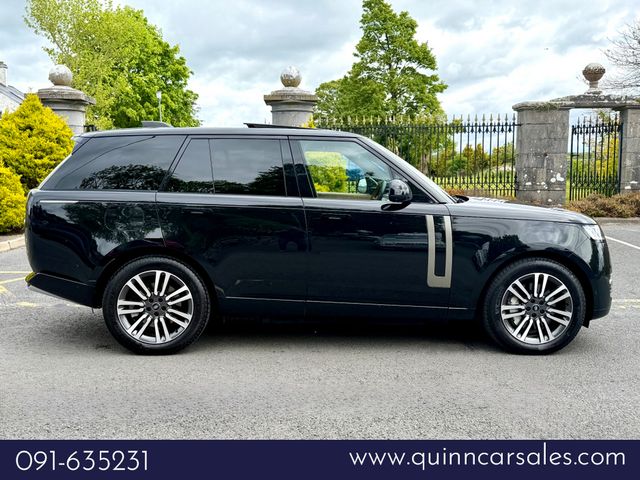 Image for 2023 Land Rover Range Rover P440e HSE AUTO 