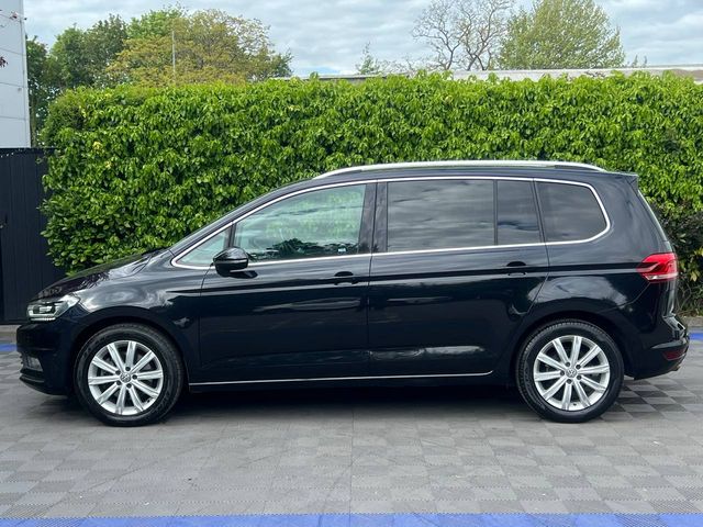 Image for 2016 Volkswagen Touran HIGHLINE 7-SEATER 1.4 TSI AUTO // BRAND NEW NCT // ADAPTIVE CRUISE CONTROL // BLUETOOTH MUSIC