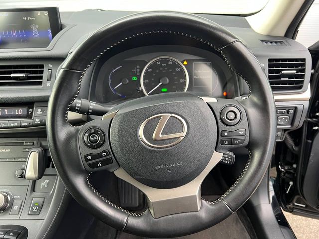 Image for 2020 Lexus CT CT200h 1.8 HYBRID // SUEDE INTERIOR // REVERSE CAMERA // ADAPTIVE CRUISE CONTROL