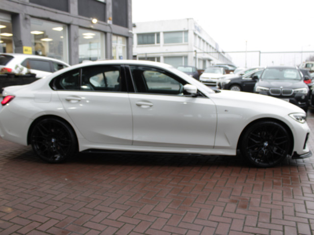 Image for 2019 BMW 3 Series 2.0D X-DRIVE M-SPORT PRO PLUS 4DR SALOON AUTO // 1 OWNER WITH ONLY 91, 000 KM'S // BUY WITH CONFIDENCE AA AND SIMI APPROVED DEALER 2026 // FINANCE ARRANGED // ALL TRADE INS WELCOME // 