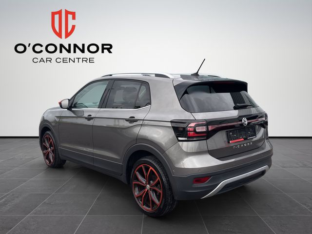 Image for 2020 Volkswagen T-Cross Grey on the outside, a splash of orange … because ordinary was never invited