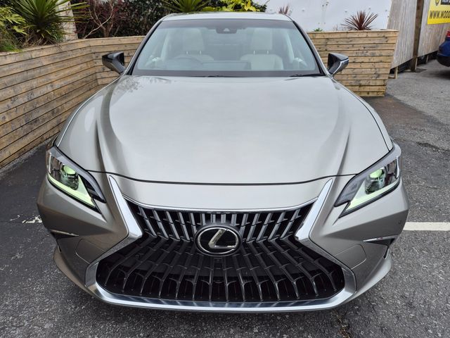 Image for 2023 Lexus ES 300h 2.5 HYBRID / LUX SPEC / LOW MILEAGE / TAX €170 (232 REG) 