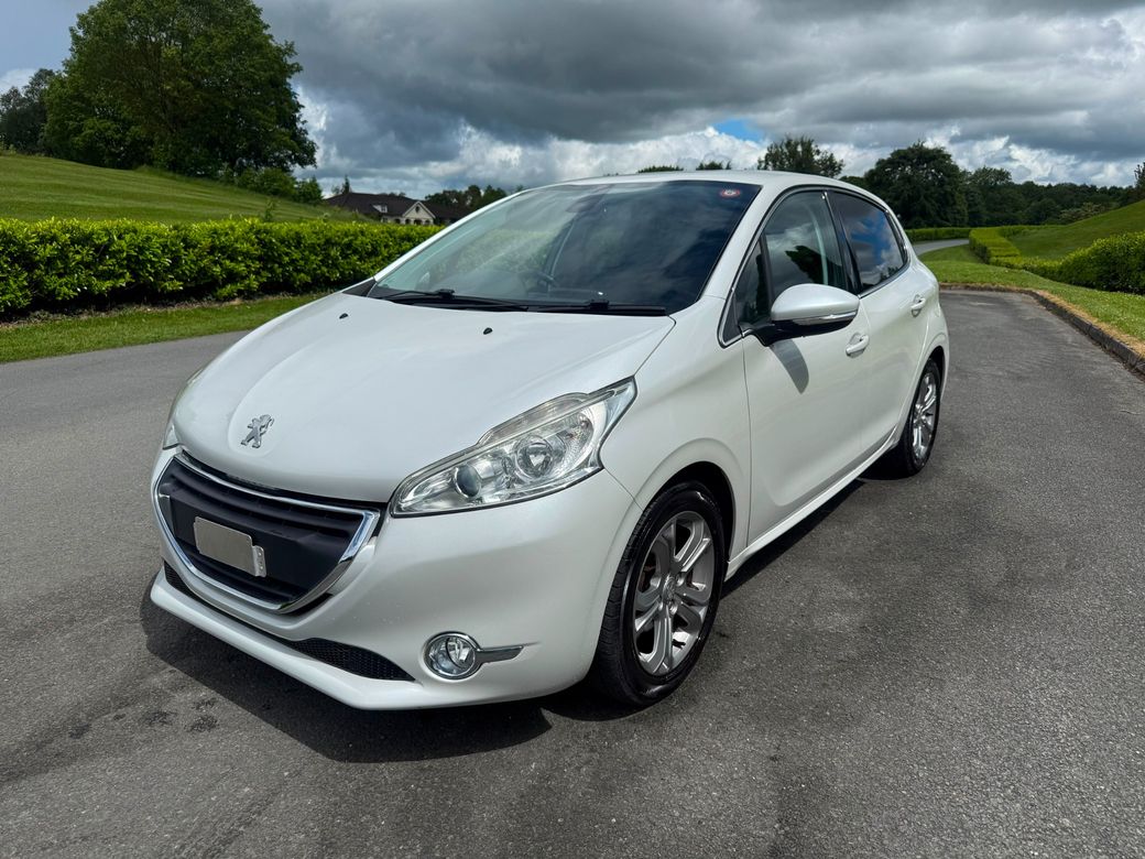 Image for 2014 Peugeot 208 1.2 AUTO