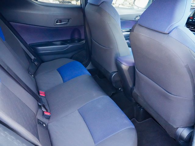 Image for 2017 Toyota C-HR Hybrid Luna Sport 4DR Auto