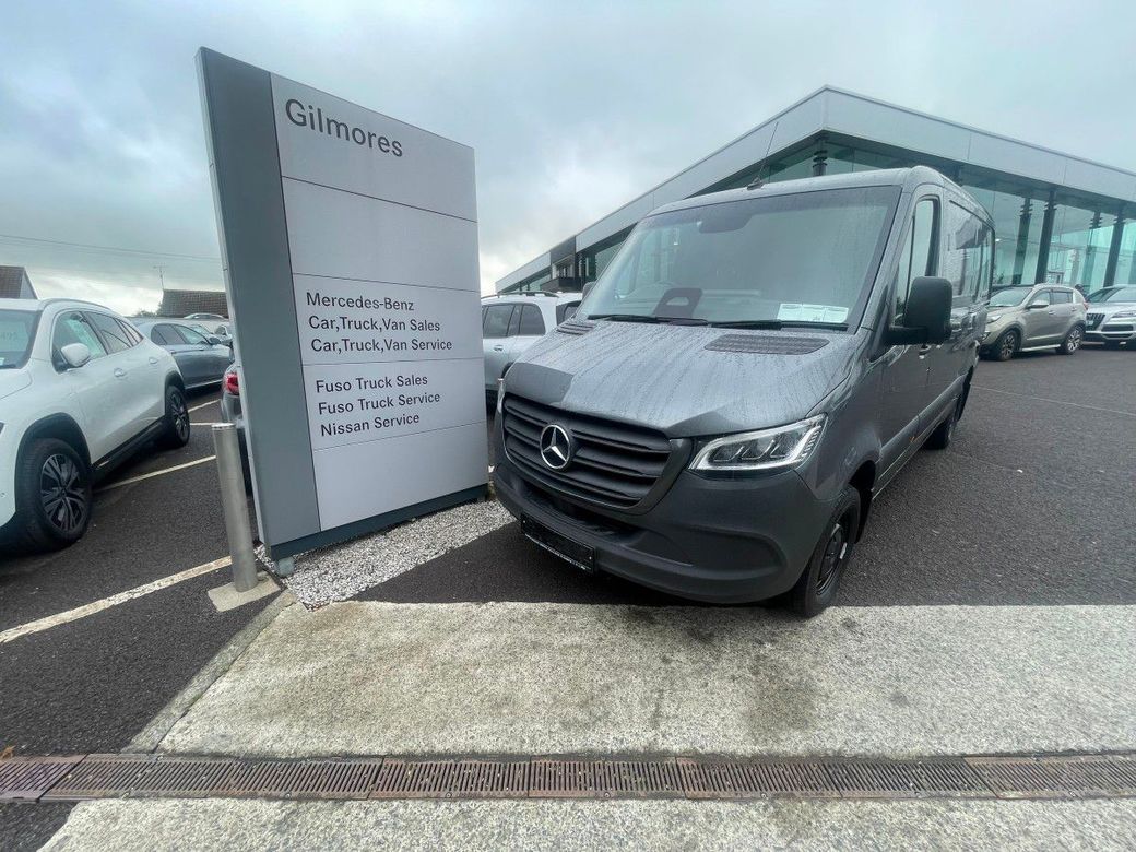 Image for 2025 Mercedes-Benz Sprinter 