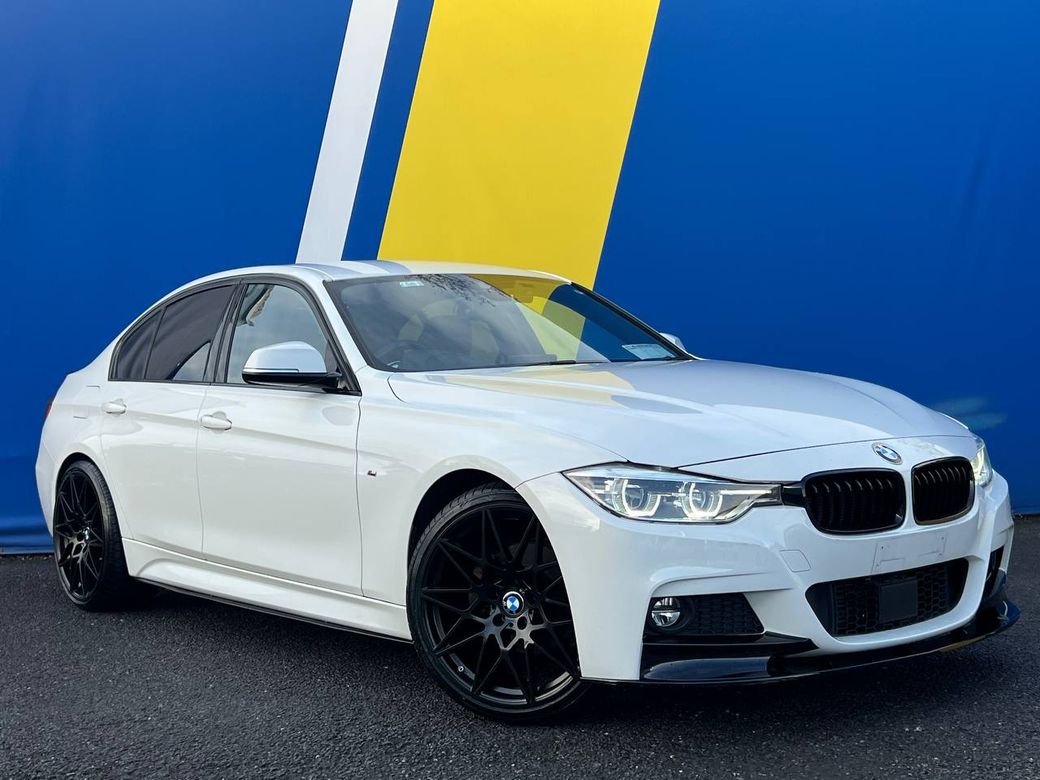 Image for 2018 BMW 3 Series 320d M-SPORT COMPETITION // SHADOW EDITION // REVERSE CAMERA // NEW 20" 