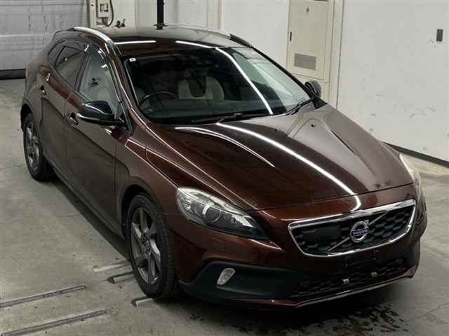 Image for 2015 Volvo V40 Cross Country COMING SOON