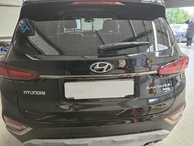 Image for 2020 Hyundai Santa Fe 