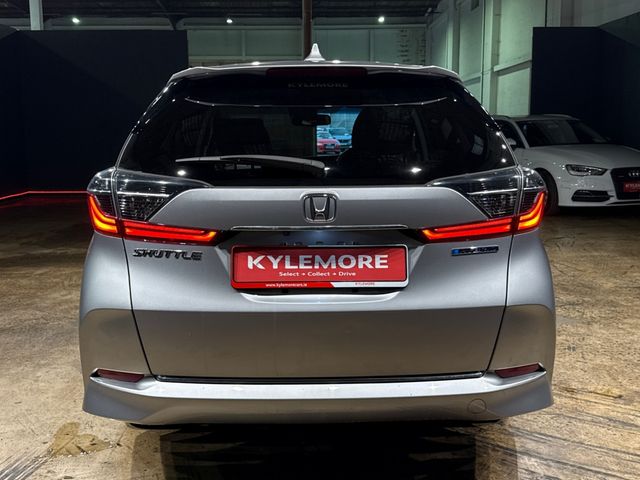 Image for 2021 Honda Shuttle HYBRID 1.5L AUTOMATIC - HALF BLACK LEATHER SEATS - REVERSE CAMERA - CRUISE CONTROL - HEATED SEATS - A/C HEATING CONTROLS