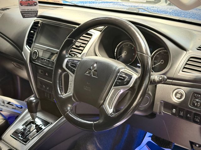 Image for 2021 Mitsubishi L200 DI-D BARBARIAN-X DCB // AUTOMATIC // HUGE SPEC // VAT INVOICE //