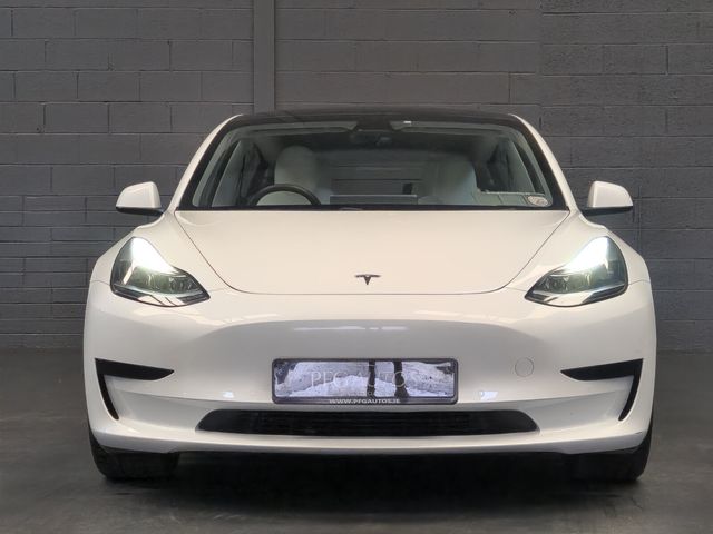 Image for 2022 Tesla Model 3 RWD