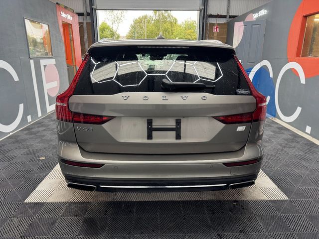 Image for 2021 Volvo V60 2021 VOLVO V60 4wd RECHARGE PLUG-IN HYBRID T6 AWD 56K KMS AUTOMATIC 2.0 / PARKING CAMERA / ELECTRIC MEMORY & HEATED SEATS / PANORAMIC SUNROOF AND MORE