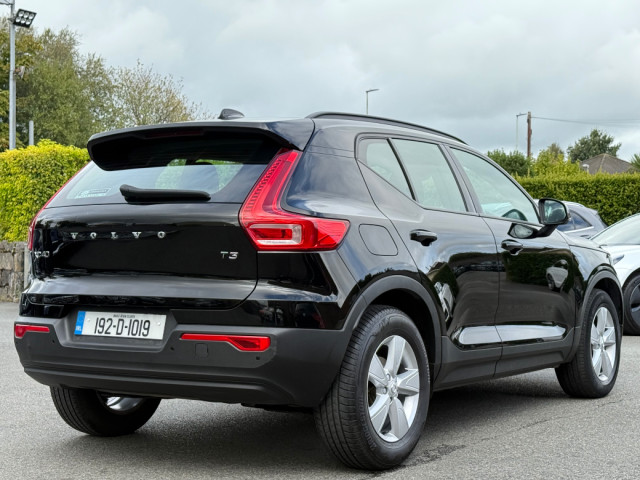 Image for 2019 Volvo XC40 T3 5DR PETROL *LOW KMS*