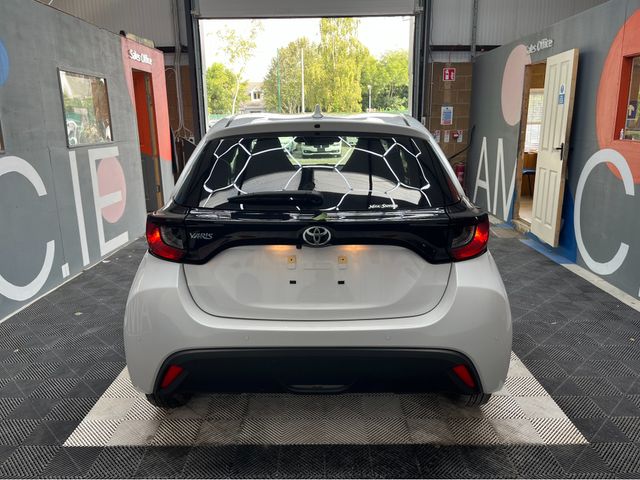 Image for 2024 Toyota Yaris YARIS AUTOMATIC 1.0 PETROL / 7k KMs / REVERSE CAMERA & MORE