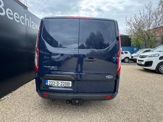 Image for 2022 Ford Transit Custom 170 PS 2.0 TDCI TREND LWB WITH AIR CON // PRICE EXCL. VAT // WET BELT/TIMING BELT REPLACED // STUNNING CONDITION // ONE OWNER // FULL SERVICE HISTORY // AIR CON, CRUISE AND PARKING SENSORS /// 