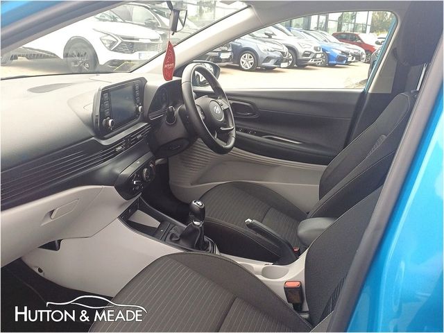 Image for 2021 Hyundai i20 Delux Plus 1.2 Petrol 5dr