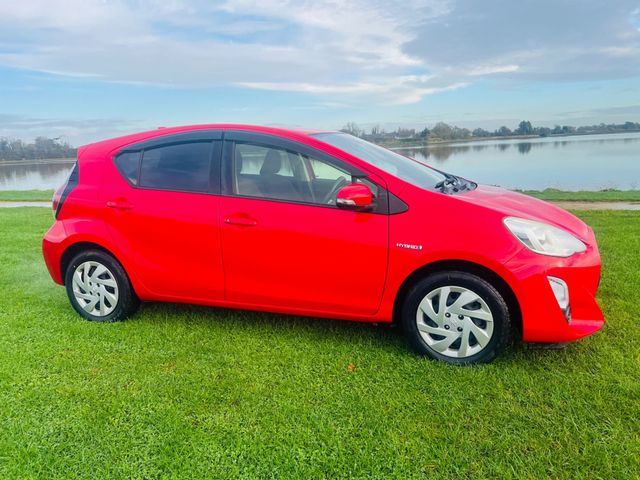 Image for 2015 Toyota Aqua 2015 TOYOTA AQUA IN METALLIC SILVER HYBRID CAR 