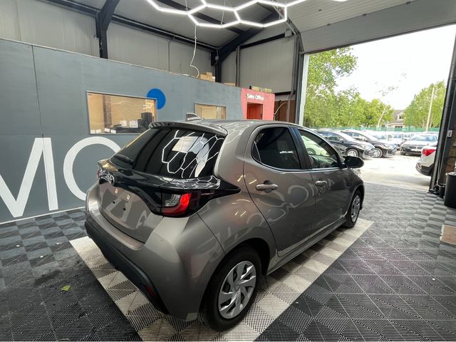 Image for 2022 Toyota Yaris 2022 TOYOTA YARIS X 1.0 AUTOMATIC / REVERSE CAMERA AND MORE