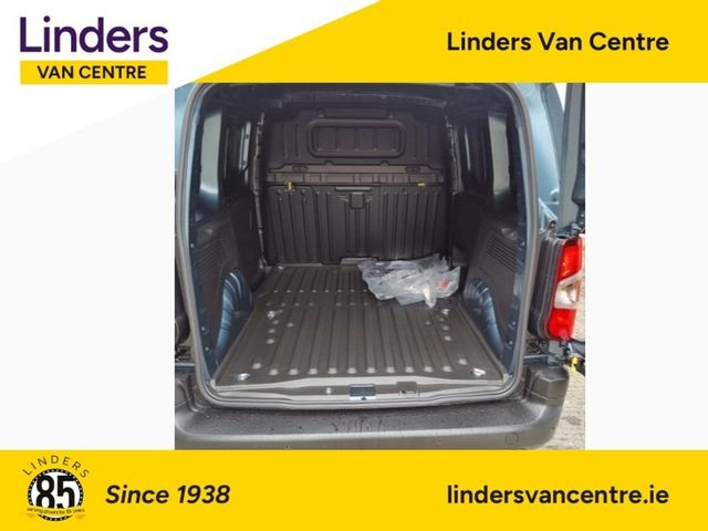 Image for 2025 Citroen Berlingo ENTERPRISE AUTOMATIC 252 0KMS DEMO