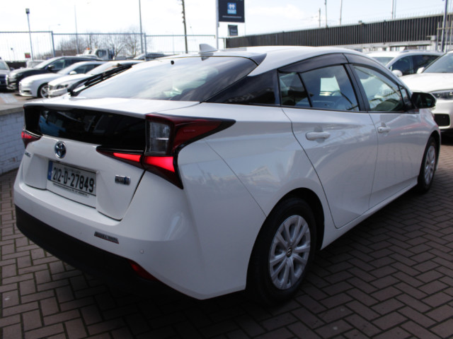 Image for 2021 Toyota Prius 1.8 HYBRID LUXURY 