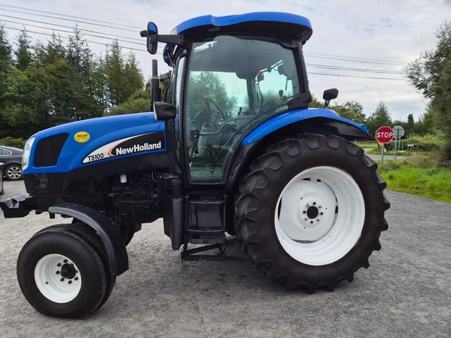 Image for 2004 New Holland TS100A 