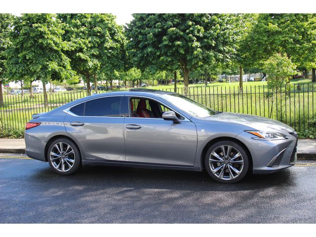 Image for 2019 Lexus ES 300h 300H F SPORT - Twin Sports Interior - Full Lexus History