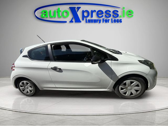 Image for 2015 Peugeot 208 Access 1.2 Ecomatique 3 Door 2
