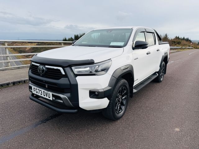 Image for 2023 Toyota Hilux 