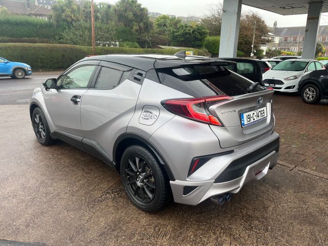 Image for 2019 Toyota C-HR Daa-zyx10