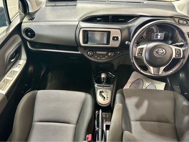 Image for 2016 Toyota Yaris 1.3 Automatic