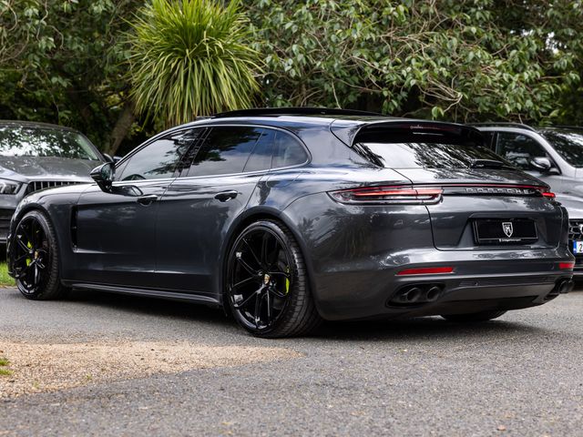 Image for 2019 Porsche Panamera 4 E-Hybrid Sport Turismo 
