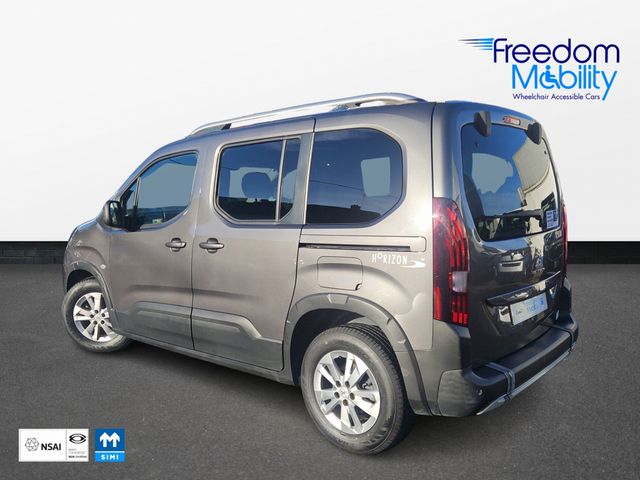 Image for 2020 Peugeot Rifter Wheelchair Access Lowered floor