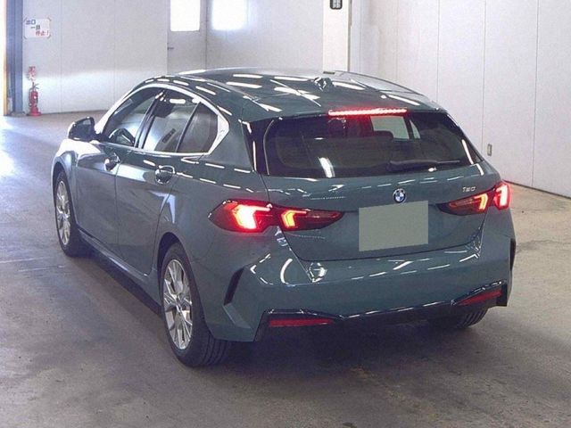 Image for 2024 BMW 1 Series 120 NEW MODEL - 1.5 HYBRID AUTOMATIC - 17'' FACTORY ALLOYS - ONLY 5000KM'S